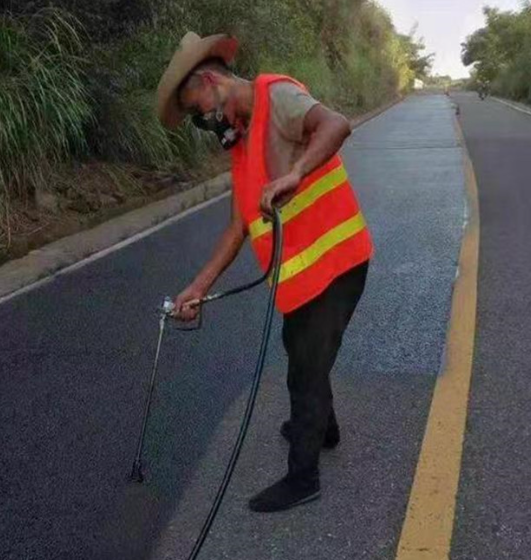 怒江路面喷涂翻新彩色步道施工方案