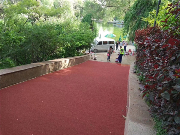 怒江彩色路面施工